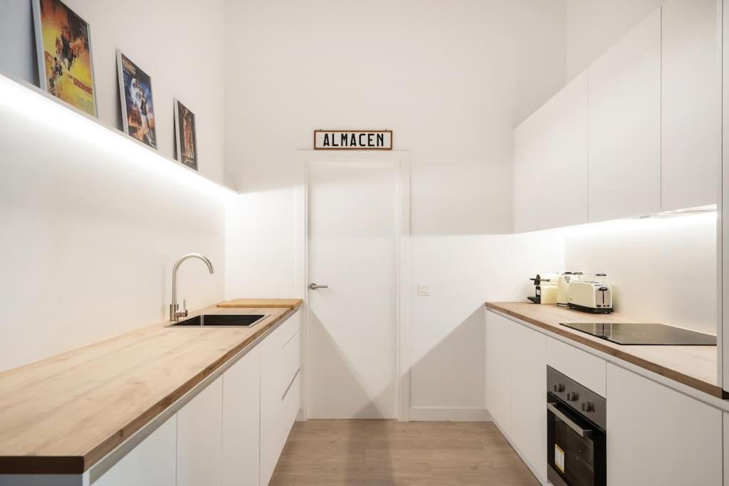 Bowie House - Madrid River-A-Salvad Экстерьер фото