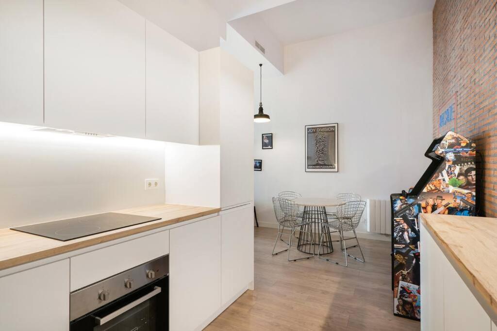 Bowie House - Madrid River-A-Salvad Экстерьер фото